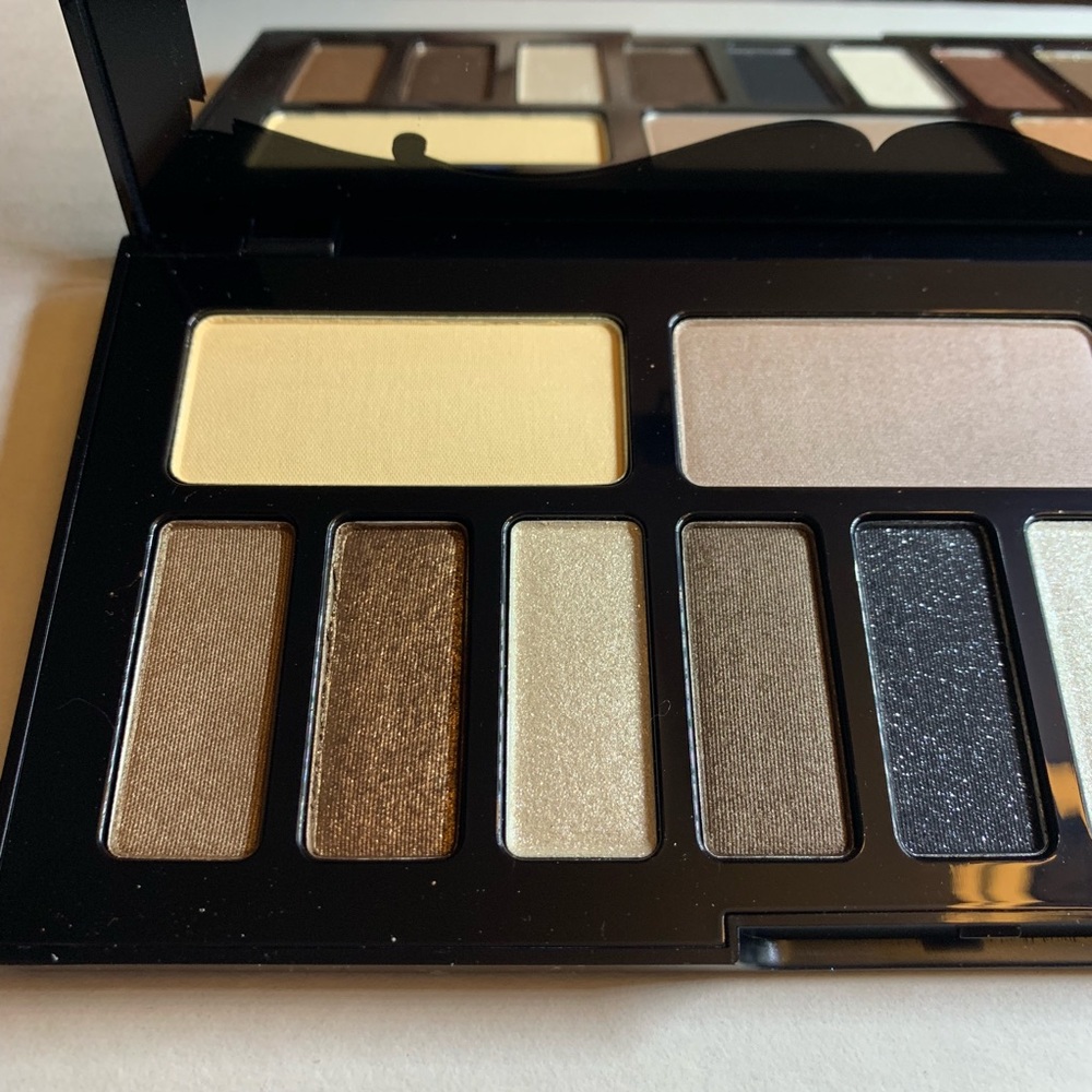 Kat Von D Shade +  Light Eye Contour Palette - Picture 3 of 6